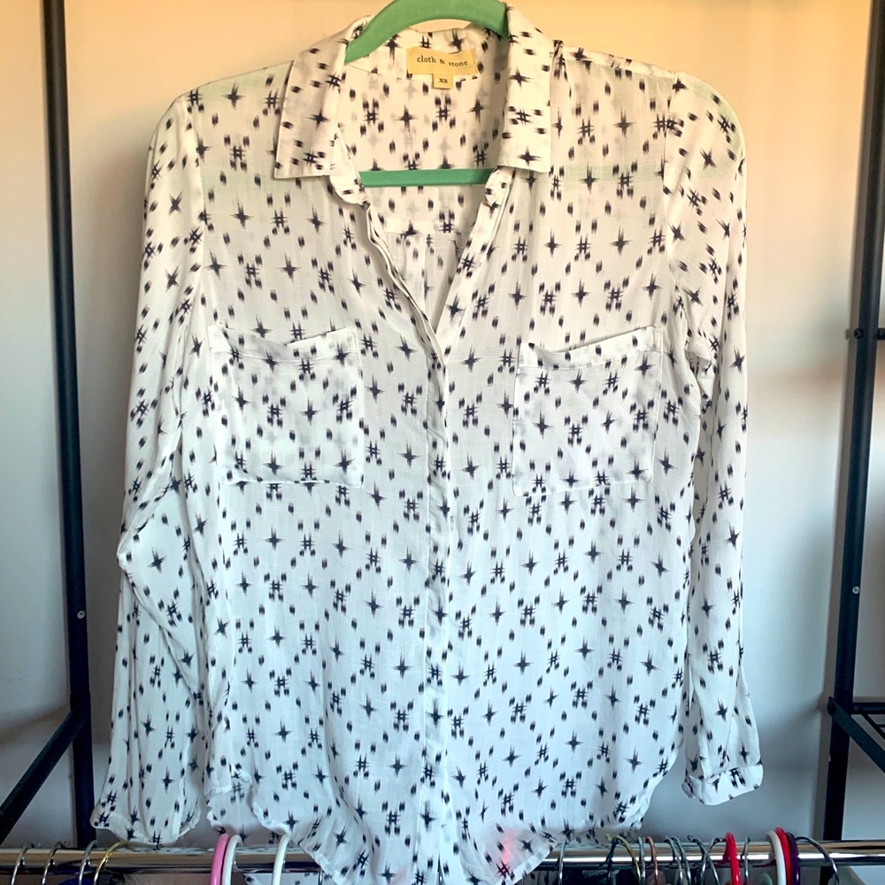 Anthropologie Cloth & Stone button down shirt 👚